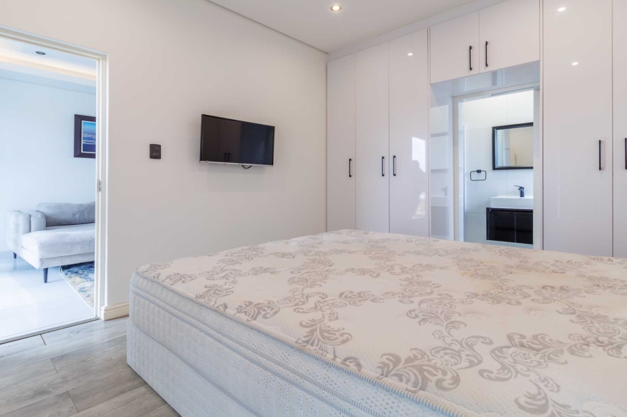 2 Bedroom Property for Sale in Table View Western Cape